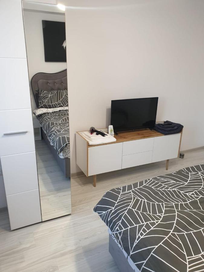 Topaz Central Apartment Bacău Eksteriør billede